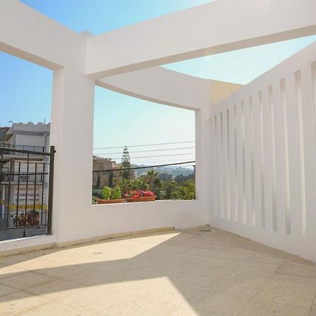 Spacious 2 Bedroom Appartment Near Mall -Internet 1Gbps Paphos Extérieur photo