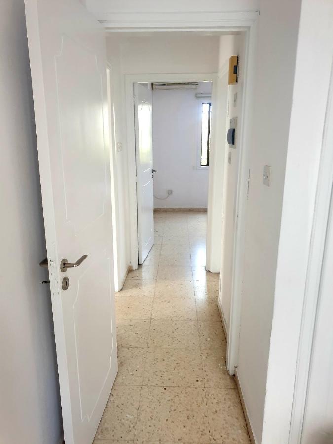 Spacious 2 Bedroom Appartment Near Mall -Internet 1Gbps Paphos Extérieur photo