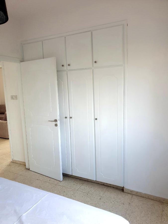 Spacious 2 Bedroom Appartment Near Mall -Internet 1Gbps Paphos Extérieur photo