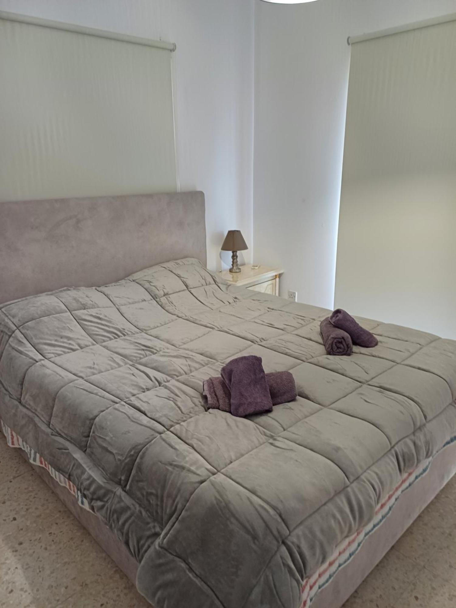 Spacious 2 Bedroom Appartment Near Mall -Internet 1Gbps Paphos Extérieur photo